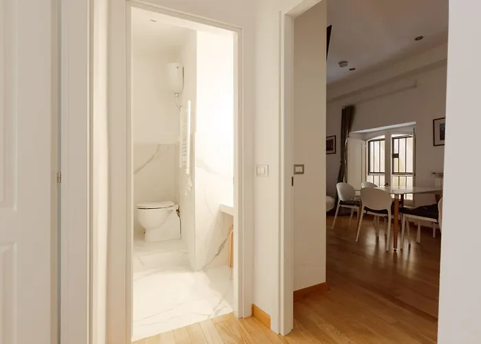 Happy Apartment